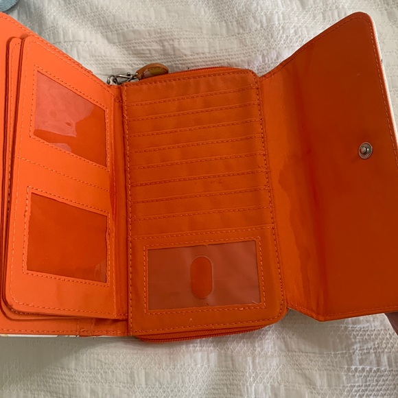 Wallet with fruit print - Picture 3 of 5